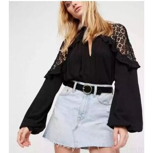 Free People Womens Little Bit Of Love Black Crochet Lace Top Size XS Whimsigoth